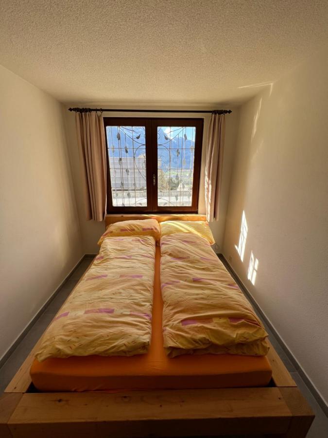 Tiny Apartment With Amazing View, Garden & Terras Schattdorf Buitenkant foto