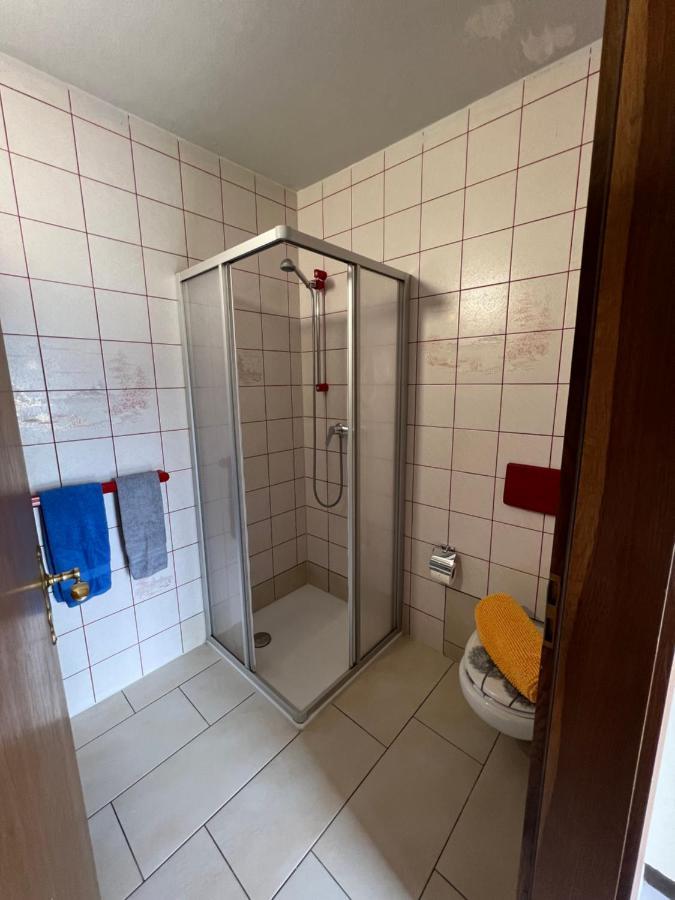 Tiny Apartment With Amazing View, Garden & Terras Schattdorf Buitenkant foto